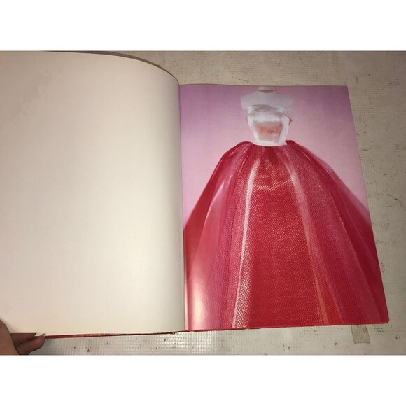 Barbie Millicent Roberts An Original Vintage Hardback Book - Picture 5 of 12